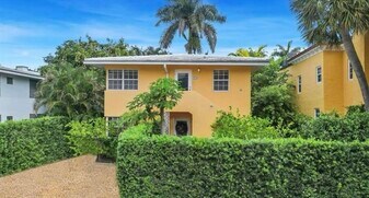 223 Park Ave in Palm Beach, FL - Building Photo