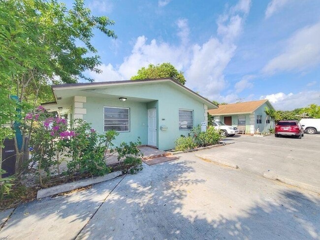 property at 412 Conniston Rd