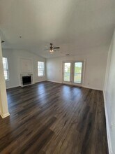 809 March Ct in Wilmington, NC - Building Photo - Building Photo