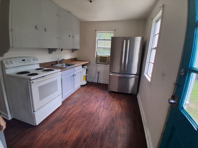 7369 Shindler Dr in Jacksonville, FL - Building Photo - Building Photo