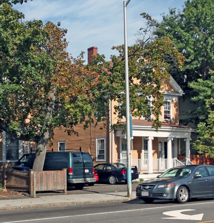 179 Prospect St in Cambridge, MA - Building Photo