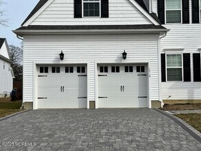 2019 Oakhurst Pkwy in Ocean Township, NJ - Building Photo - Building Photo