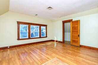 37 Hubinger St in New Haven, CT - Building Photo - Building Photo