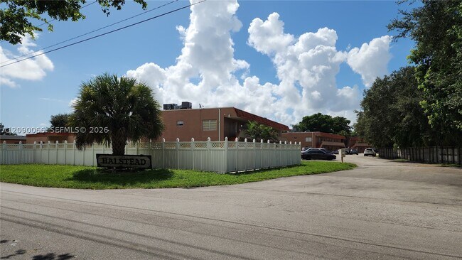 7830 Northwest 33rd Street