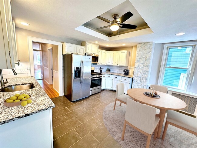 58 Homer St in Boston, MA - Building Photo - Building Photo