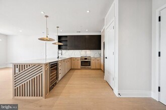 900 11th St SE in Washington, DC - Building Photo - Building Photo