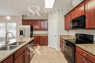 3717 Old Hickory Ln in Orange Park, FL - Building Photo - Building Photo