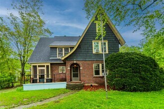 38 Plattekill Ave in New Paltz, NY - Building Photo - Building Photo