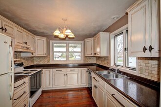 6149 Aerotech Dr in Appleton, WI - Building Photo - Building Photo