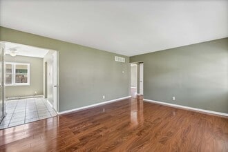 Fairview Premium Flats, LLC in Fairview Park, OH - Building Photo - Interior Photo