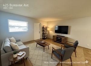 425 Burbank Ave in Lakeland, FL - Building Photo - Building Photo