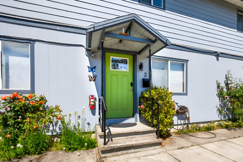 7398 Birch Bay Dr in Blaine, WA - Foto de edificio
