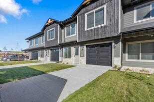 Chestnut Ridge in Brandon, SD - Building Photo