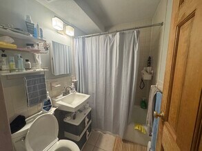14 Murdock St, Unit 27 in Somerville, MA - Building Photo - Building Photo