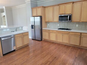 2098 Silas Way NW in Atlanta, GA - Building Photo - Building Photo