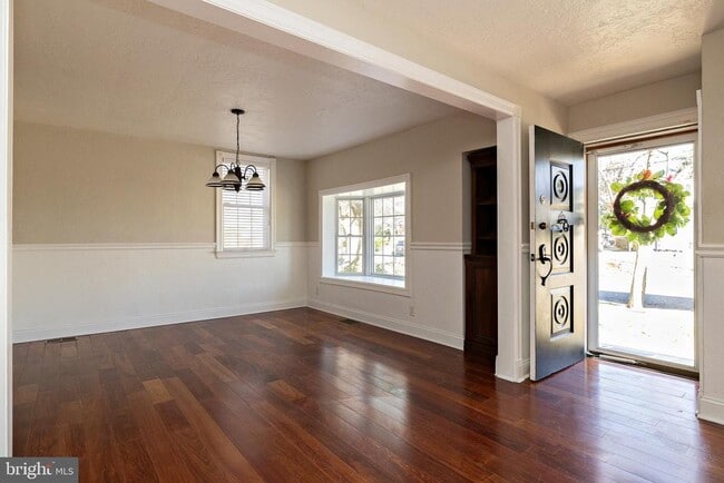 1636 W High St in Haddon Heights, NJ - Building Photo - Building Photo