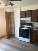7809 Rutherford Ave in Burbank, IL - Building Photo - Building Photo