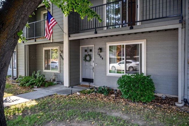 1964 E Old Saybrook Ln in Boise, ID - Building Photo - Building Photo