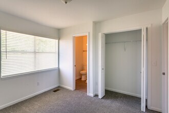 Tyndall Pointe Townhomes in Panama City, FL - Building Photo - Interior Photo