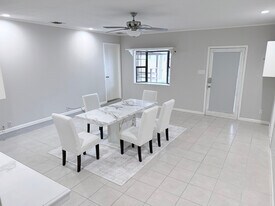 7418 Oscar Dr in Deer Park, TX - Building Photo