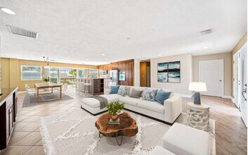 335 Arrowhead Ln in Melbourne Beach, FL - Building Photo - Building Photo