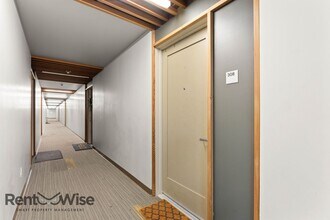 50 Jerrold Ave in San Francisco, CA - Foto de edificio - Building Photo