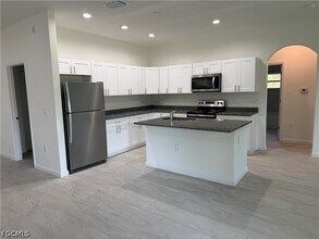 3404 67th St W in Lehigh Acres, FL - Building Photo - Building Photo