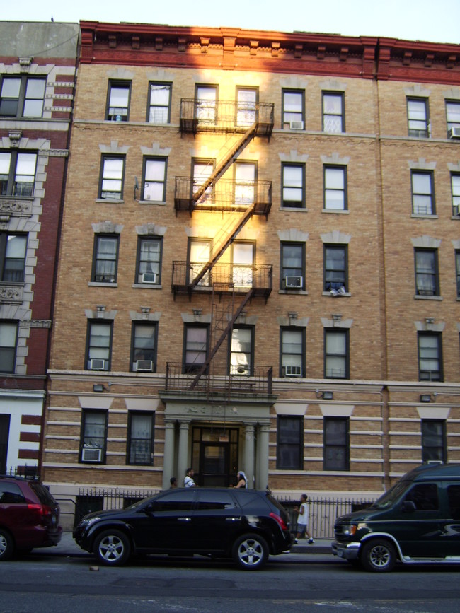 28 Saint Nicholas Pl in New York, NY - Foto de edificio - Building Photo