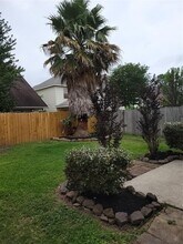 11815 E Galwan Cir in Houston, TX - Building Photo - Building Photo