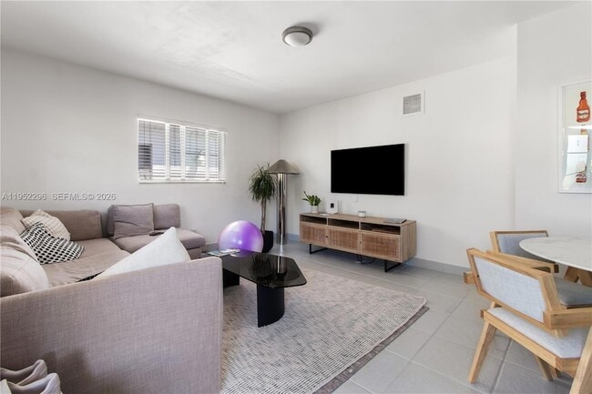 property at 1050 7th St