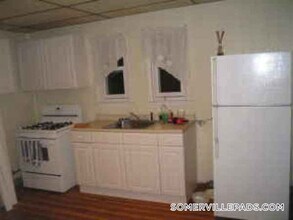 18 Radcliffe Rd in Somerville, MA - Building Photo - Building Photo