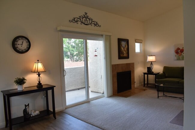 908 Sea Cliff Way in Oceanside, CA - Building Photo - Building Photo