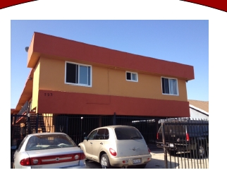 723 W 82nd St in Los Angeles, CA - Building Photo