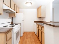 Cimarron Place Apartments in Tucson, AZ - Building Photo - Building Photo