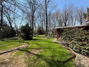 1800 Amarillo St NW in North Canton, OH - Building Photo - Building Photo