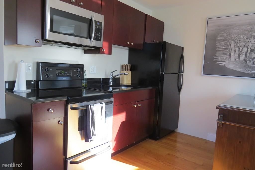 338 W Broadway-Unit -Apt 8 in Boston, MA - Foto de edificio
