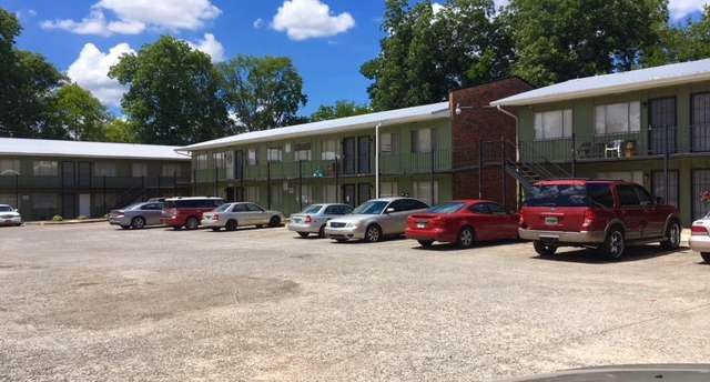 Harrison Court Apartments in Birmingham, AL - Foto de edificio