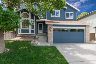 1350 Knollwood Way in Highlands Ranch, CO - Building Photo