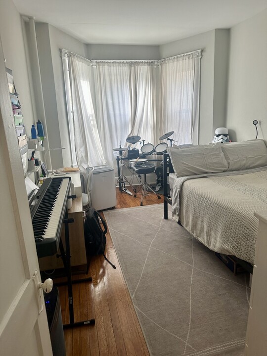 40 Harvard Ave, Unit 4 in Boston, MA - Building Photo