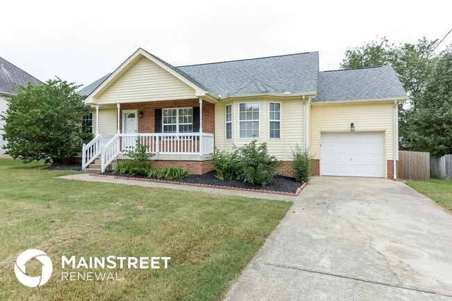 825 Stone Hedge Ct in Nashville, TN - Foto de edificio - Building Photo