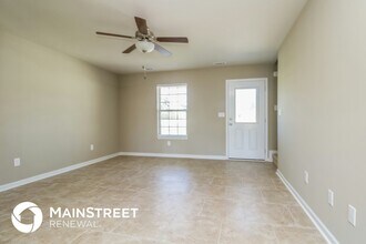 724 Hollandale Rd in La Vergne, TN - Building Photo - Building Photo