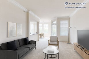 1299 Corporate Dr in Westbury, NY - Building Photo