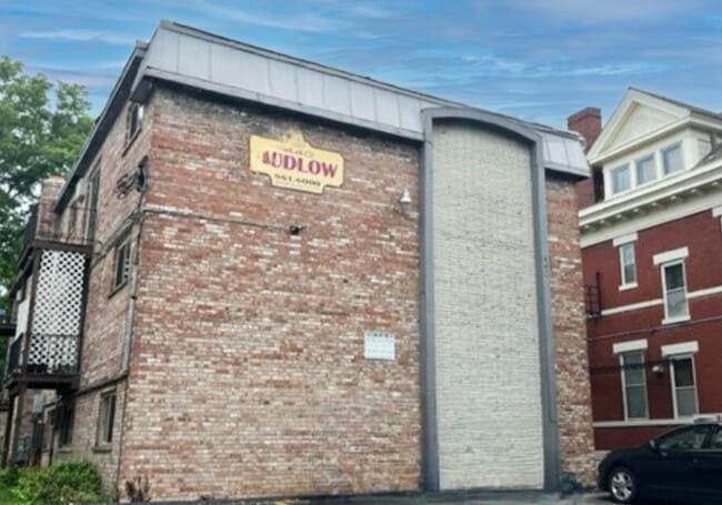 property at 440 Ludlow Ave