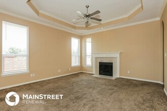 1424 Sierra Blanca Dr in Burleson, TX - Foto de edificio - Building Photo