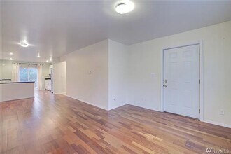 8345 11th Ave NW in Seattle, WA - Building Photo - Building Photo