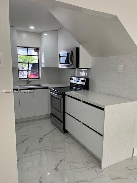 11861 SW 18th St in Miami, FL - Building Photo - Building Photo