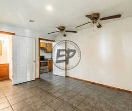 113 County Rd 1604 in Clifton, TX - Building Photo - Building Photo