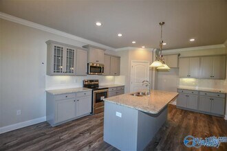 6508 Moon Crest Ln NW in Huntsville, AL - Building Photo - Building Photo