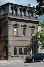 9 Taunton Grn in Taunton, MA - Foto de edificio - Building Photo