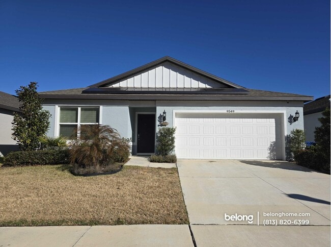 property at 9549 Summers Cay Cir